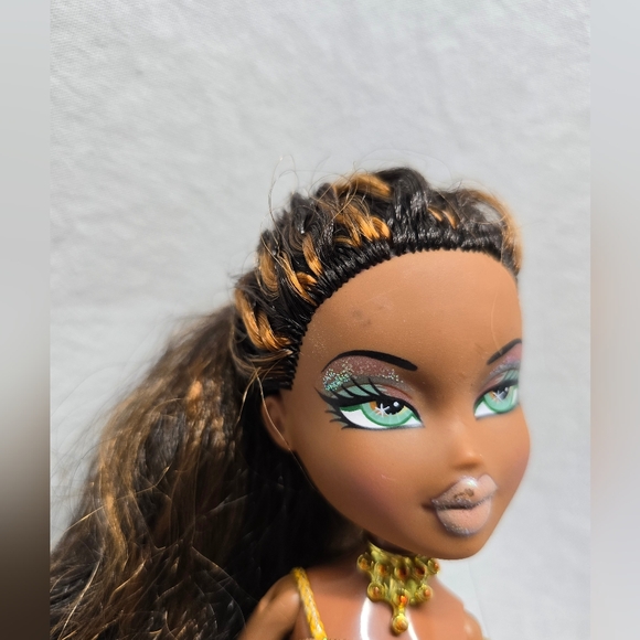 Bratz Formal Funk Sasha Original - Picture 7 of 9